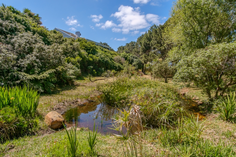 6 Bedroom Property for Sale in San Michel Western Cape